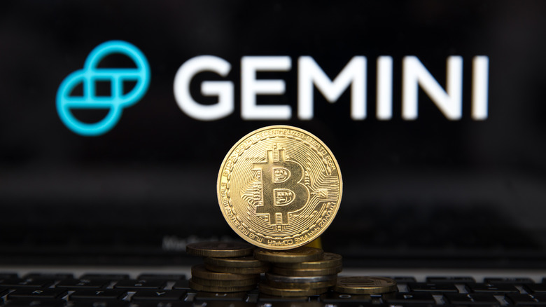 gemini logo and bitcoin coin