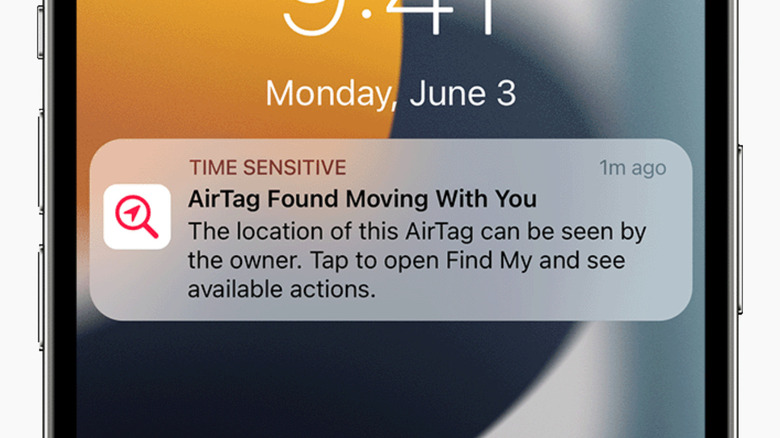unknown AirTag notification on iPhone