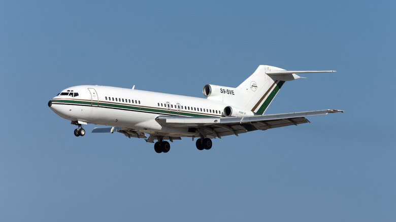 Boeing 727 on finals runway Luqa, Malta