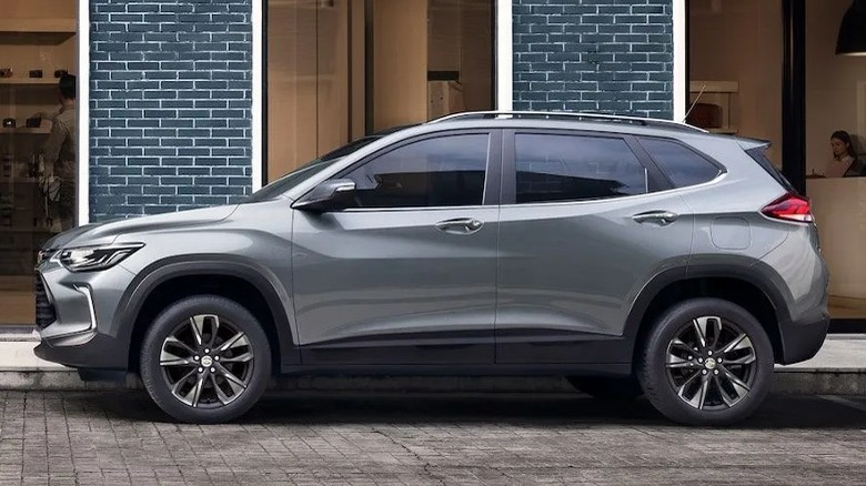 2024 grey Chevrolet Tracker