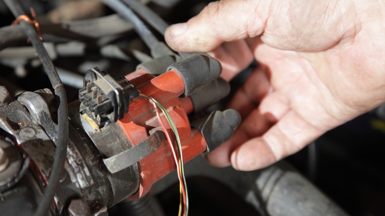 distributor cap and plug wires