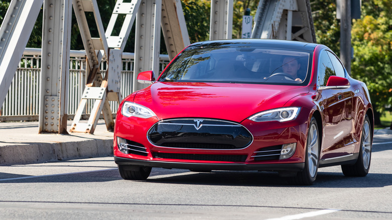 Tesla driven on bridge