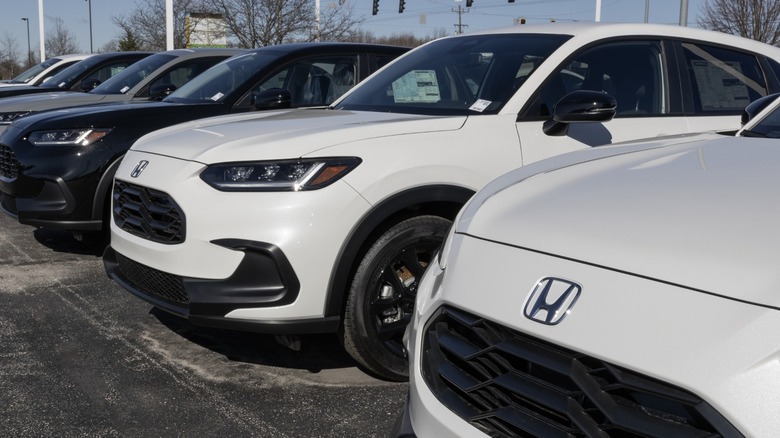 Honda HR-V parked at dealer