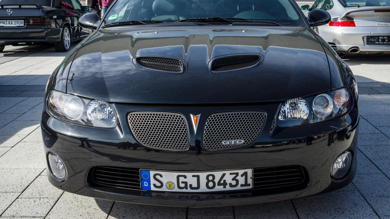 2006 Pontiac GTO outside