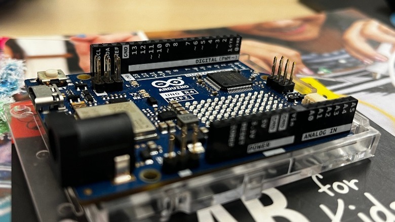 Arduino microcontroller board