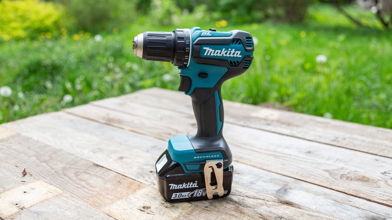 makita tool wooden deck