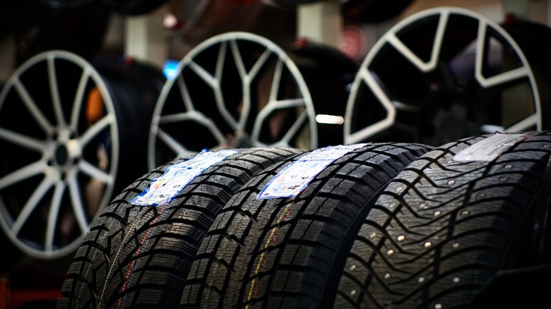 New Toyo Tire products displayed in a storage facility.