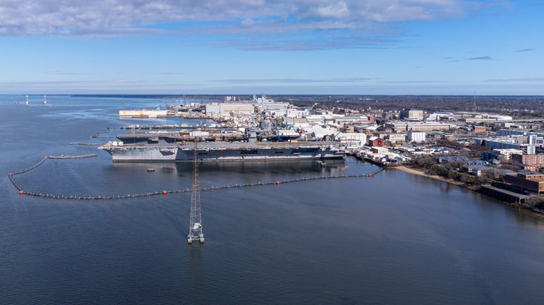 Aerial view of the Newport News, VA shipyard