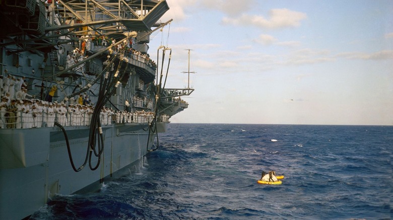 USS Intrepid collecting Gemini 3 spacecraft