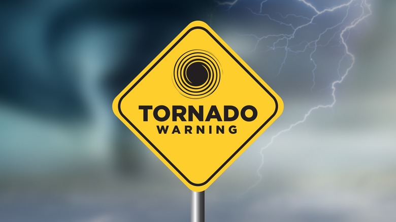 tornado warning sign