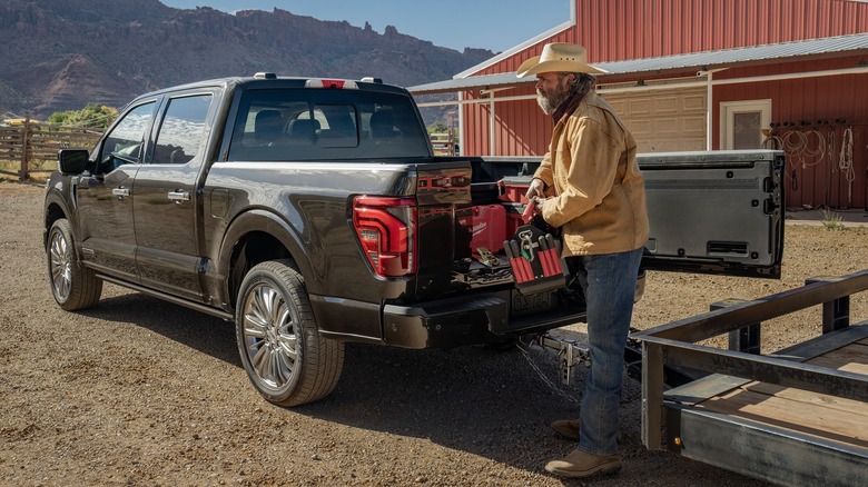 Ford 3.5-liter V6 EcoBoost informational display