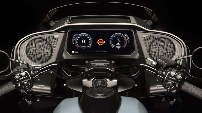 Harley-Davidson Skyline OS infotainment screen