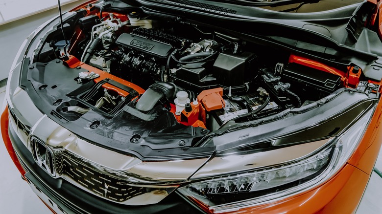 Honda HR-V engine bay