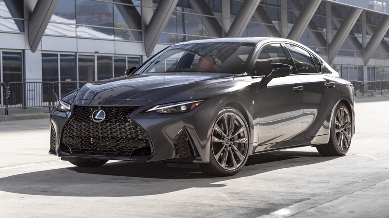 2025 Lexus IS 300