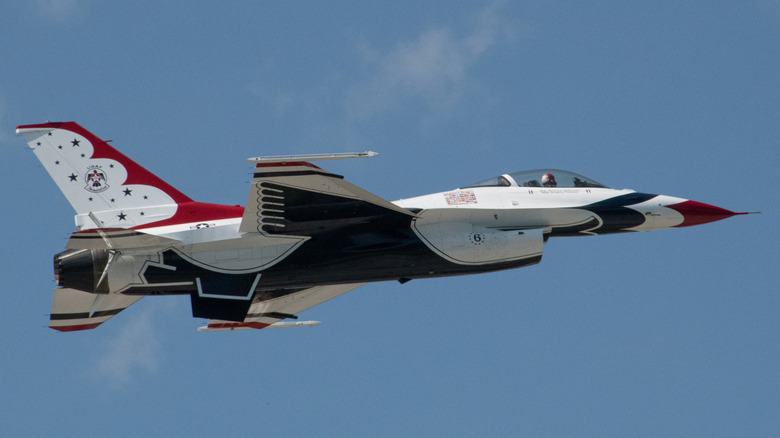 The USAF Thunderbirds Demonstration Team showcases the F-16 Fighting Falcon Jet