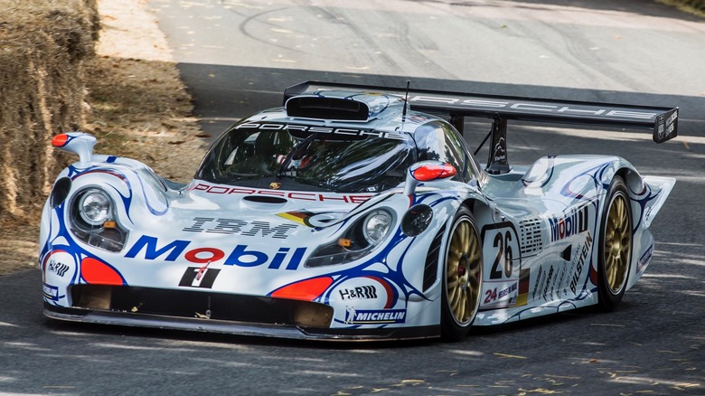 Porsche 911 GT1 on racetrack