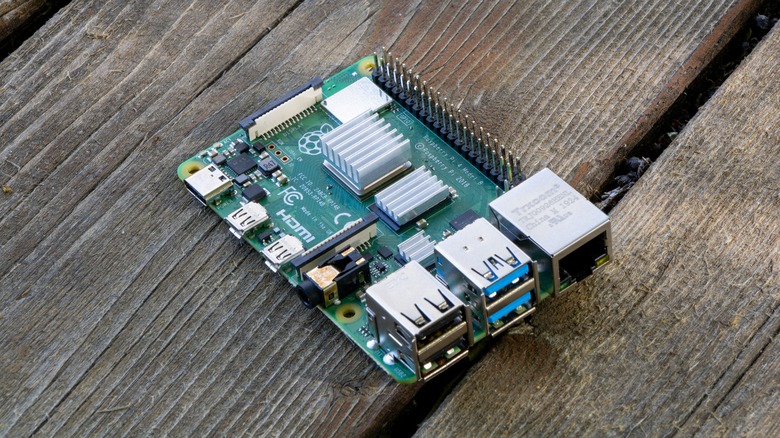 Raspberry Pi 4B on table