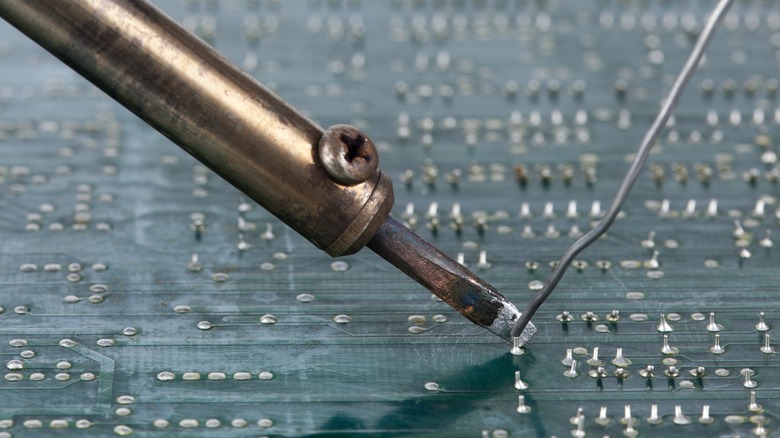 soldering tool