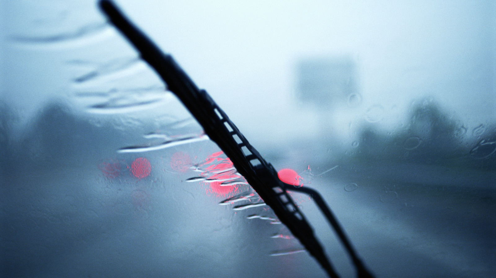 Who Invented Windshield Wipers? All About The Woman Behind The Revolutionary Safety Feature