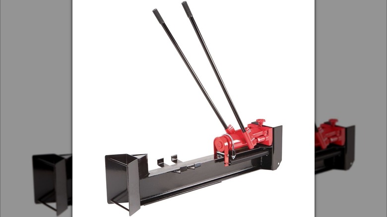 Harbor Freight Central Machinery hydraulic log splitter