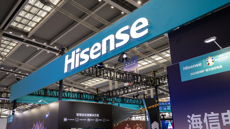 Board with Hisense written on it