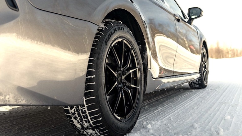 Falken tires on car driving in the snow