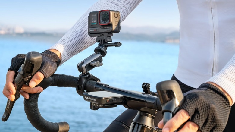 Insta360 AcePro mounted on bicycle.