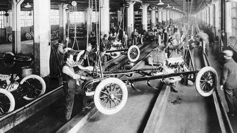 The assembly line at the Dodge Brothers Co. factory in 1916.