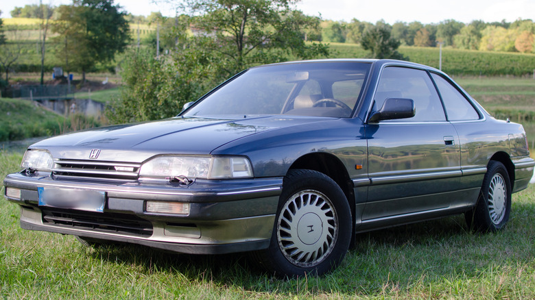 an Acura Legend coupe