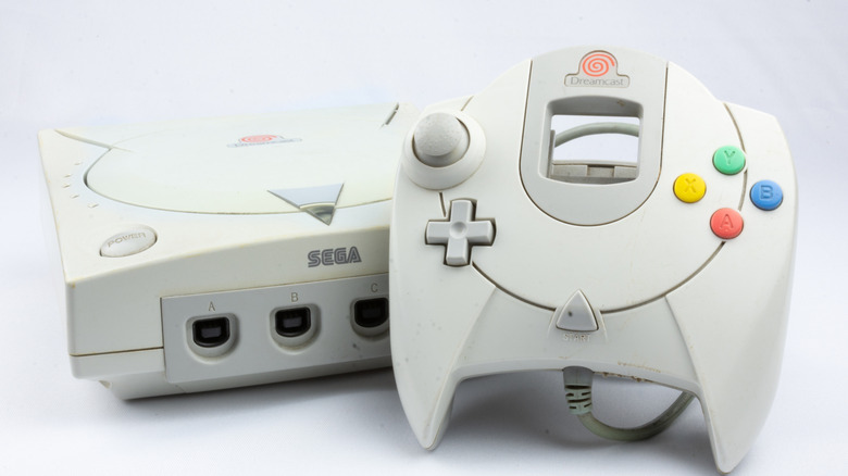 Sega Dreamcast console and controller