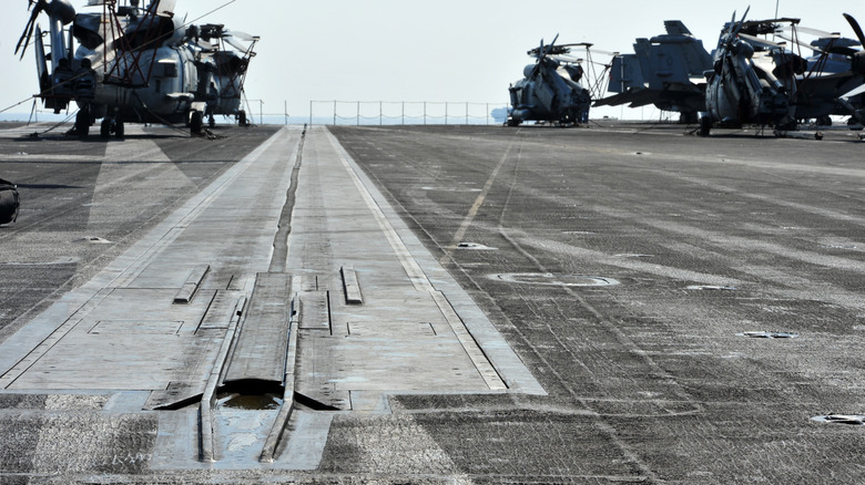 aircraft carrier runway catapult