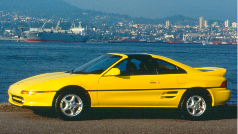 Toyota MR2 second gen parked wharf