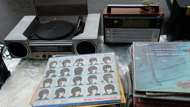 Turntable and records