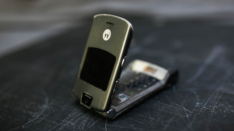 Motorola Razr V3 in silver.