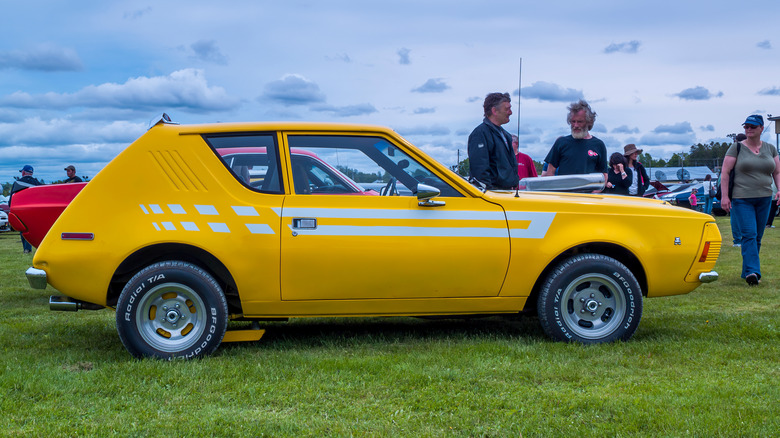 yellow AMC Gremlin