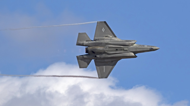 F-35 flies at steep angle