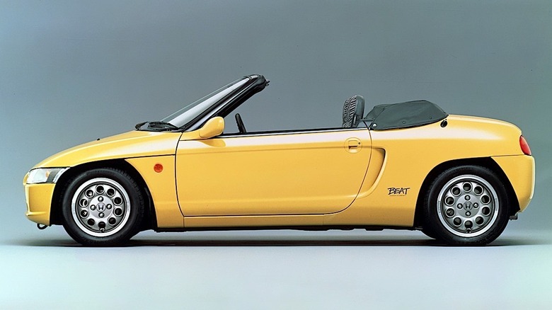 Yellow Honda Beat side