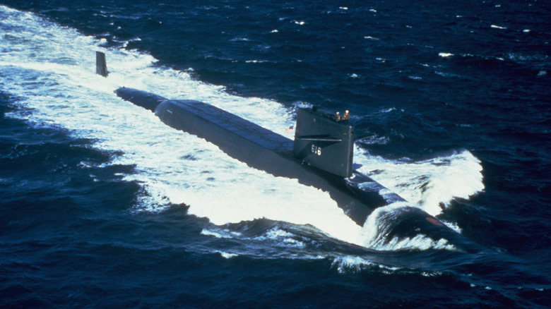 USS Lafayette underway on surface