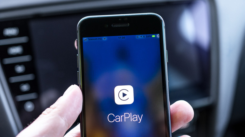 Apple CarPlay