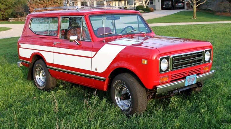 Static shot of the International Harvester Scout II Rallye