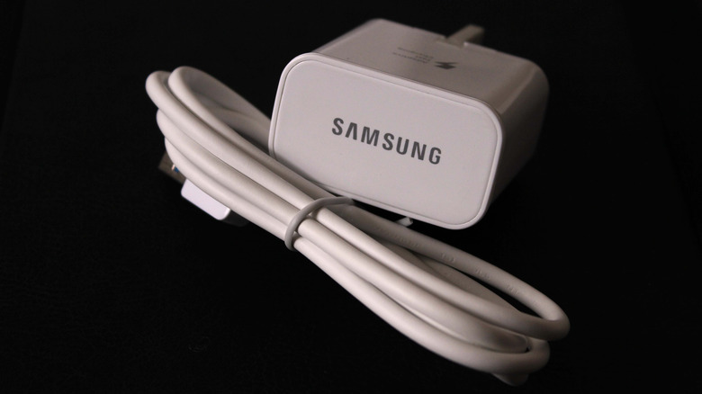 Samsung power adapter with cable