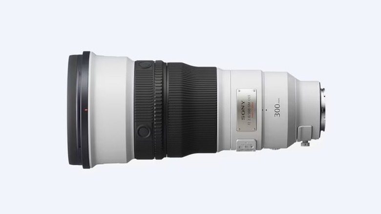 A Sony FE 300mm F2.8 GM OSS Full-frame Telephoto Prime G Master lens on a white background