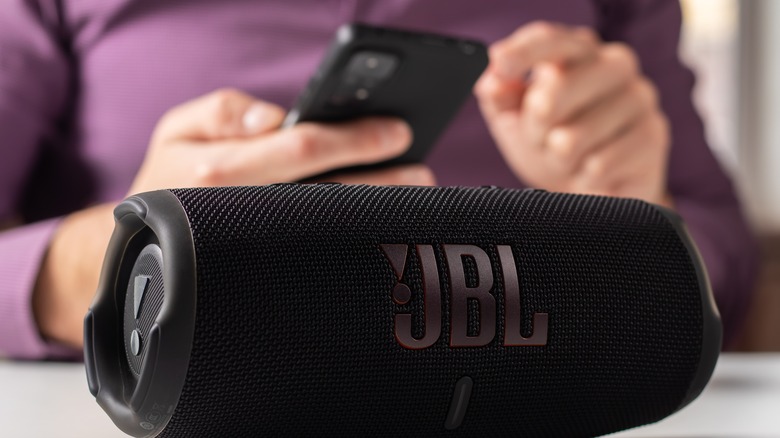 JBL Smartphone Bluetooth speaker