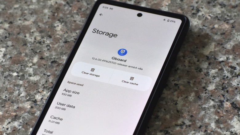 Gboard's storage settings screen on an Android phone