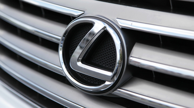 Lexus logo on front grille close up