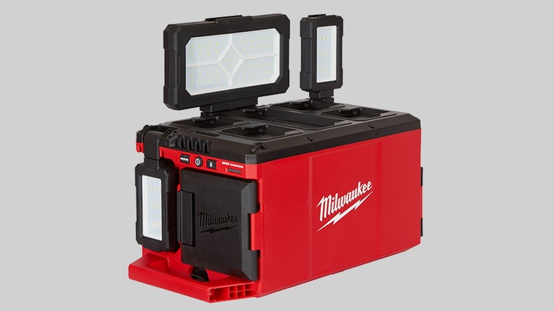 Milwaukee packout light