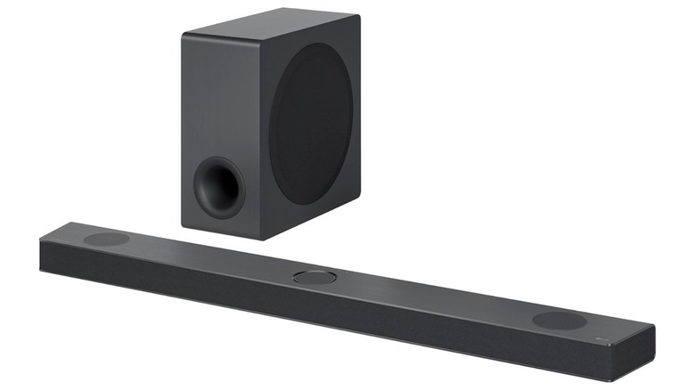 LG S90QY soundbar and subwoofer on white background