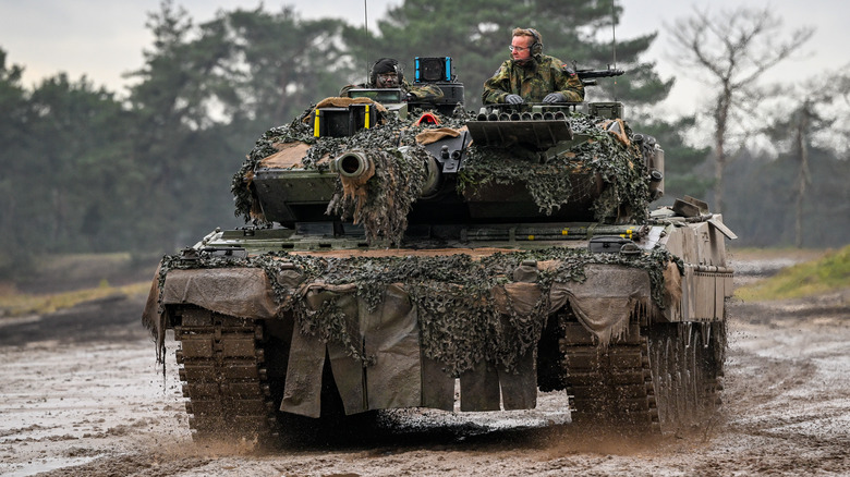 Leopard 2 main battle tank