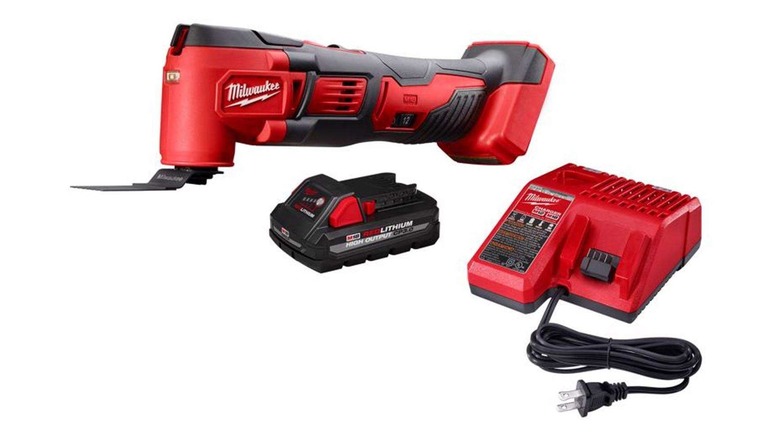 The Milwaukee M18 Multitool kit