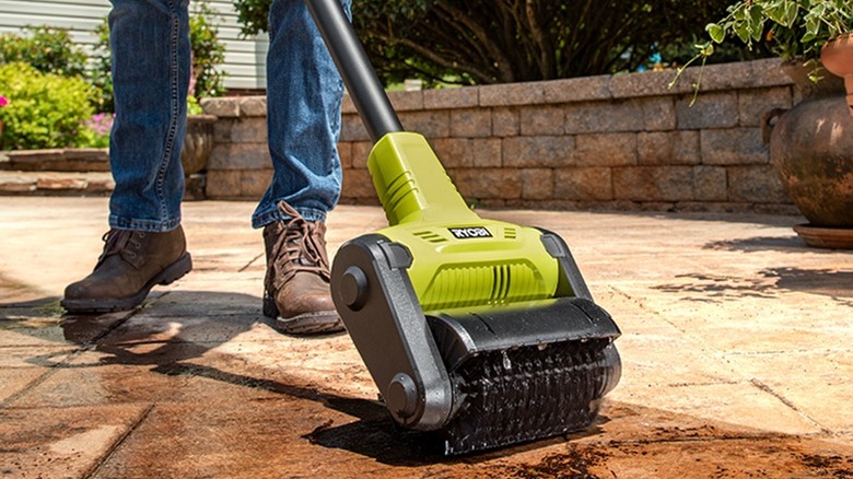 Cleaning outside with 18V One+ Outdoor Patio Cleaner